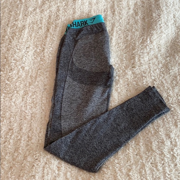 Gymshark Pants - Gymshark High Waisted Flex Leggings size M